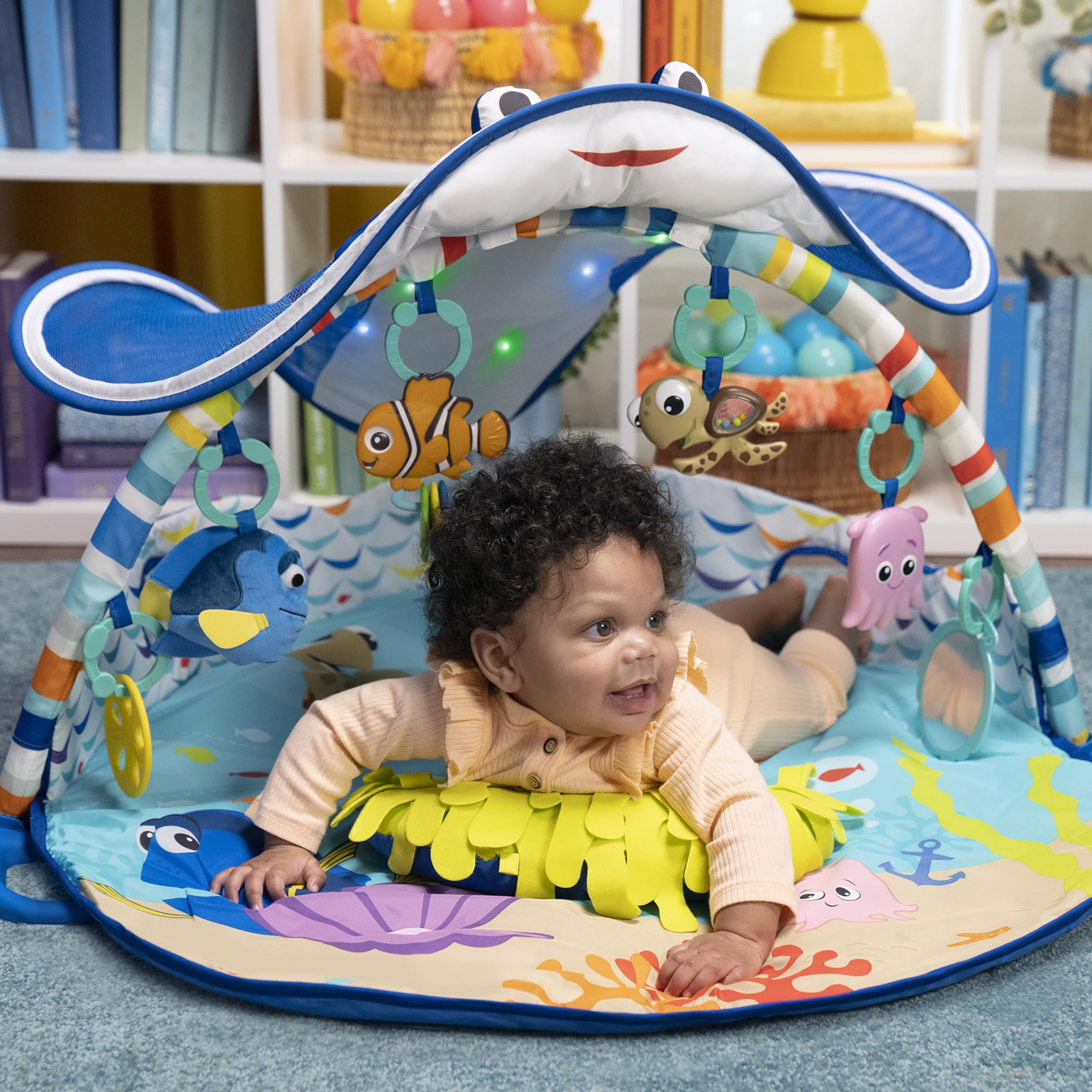 Disney Baby Finding Nemo Mr. Ray Ocean Lights & Music Gym