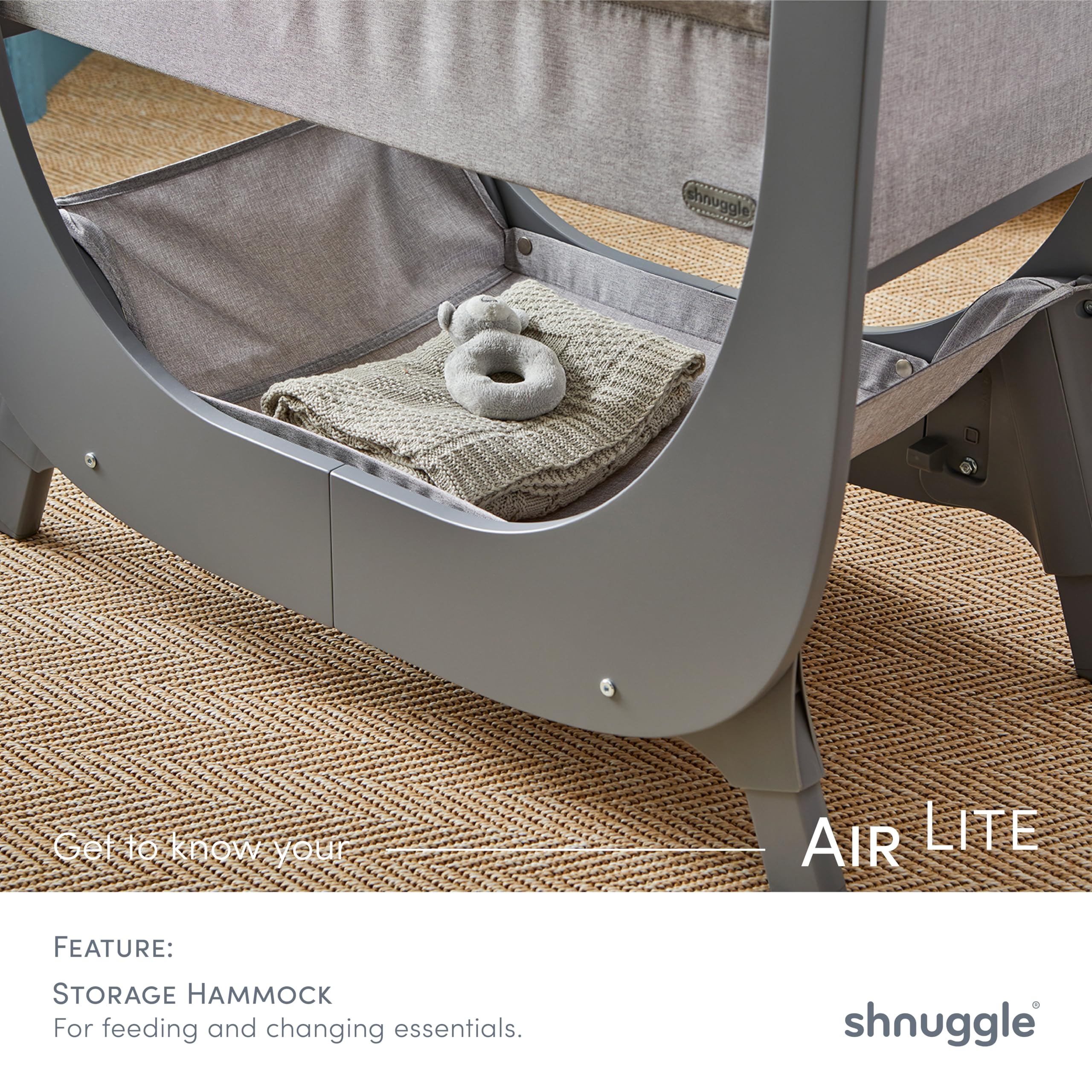 Bedside Infant Bassinet with Breathable Mesh Sides and Adjustable Height