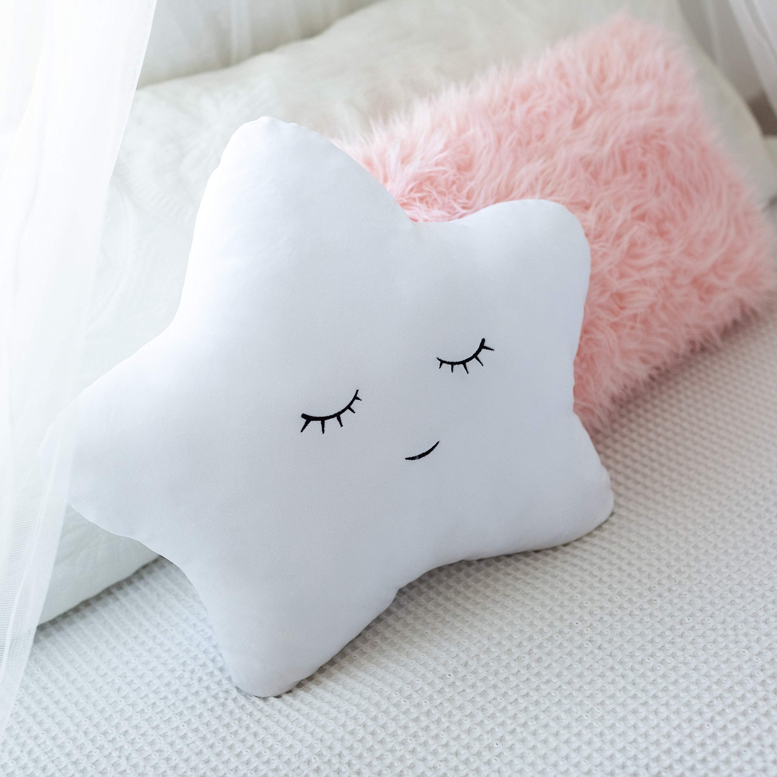 Design Set of 2 Decorative Pillows, Toddler Room. Star Fluffy