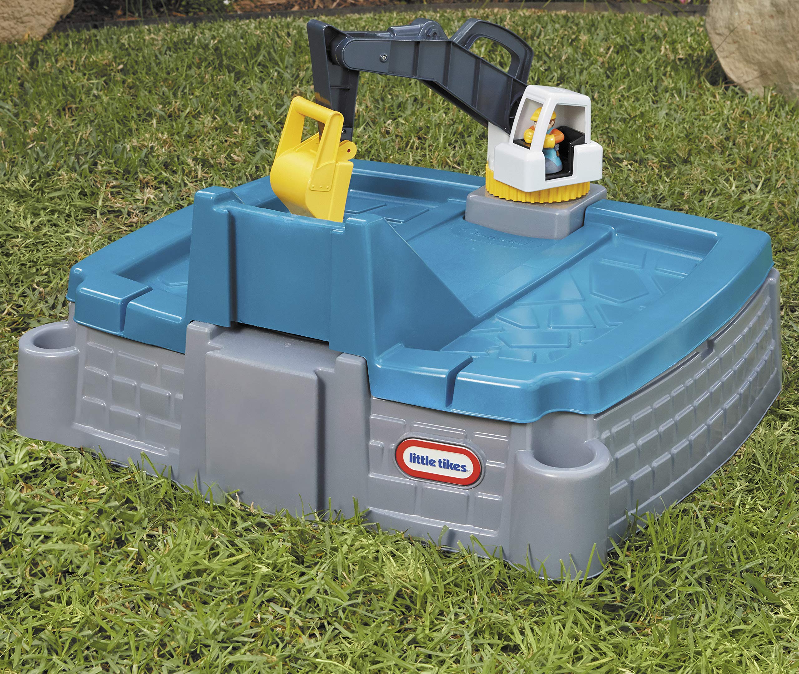Dirt Diggers Excavator Sandbox for Kids, Including lid and Play Sand Accessories