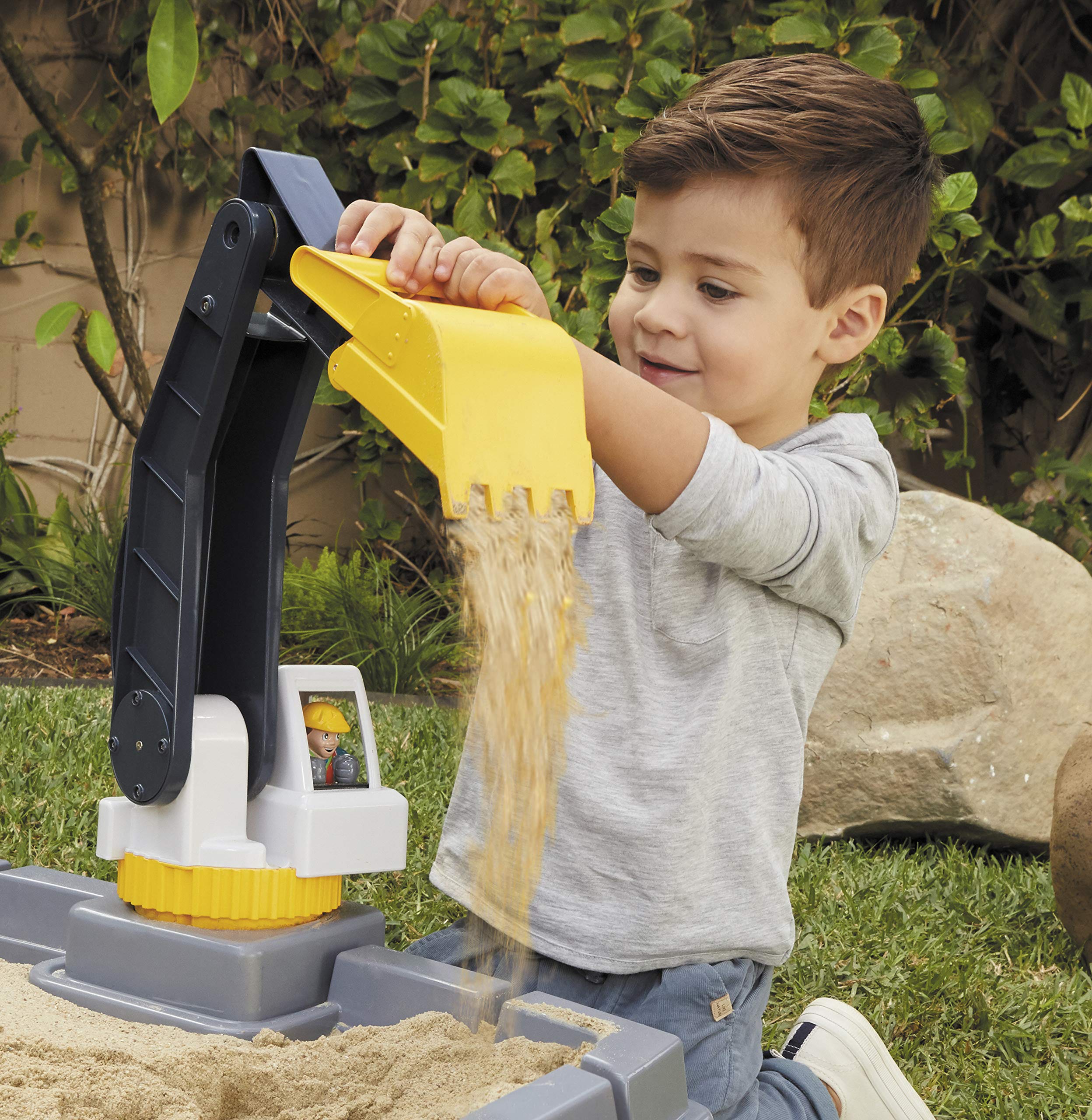Construction Excavator Sandbox with Working Digger