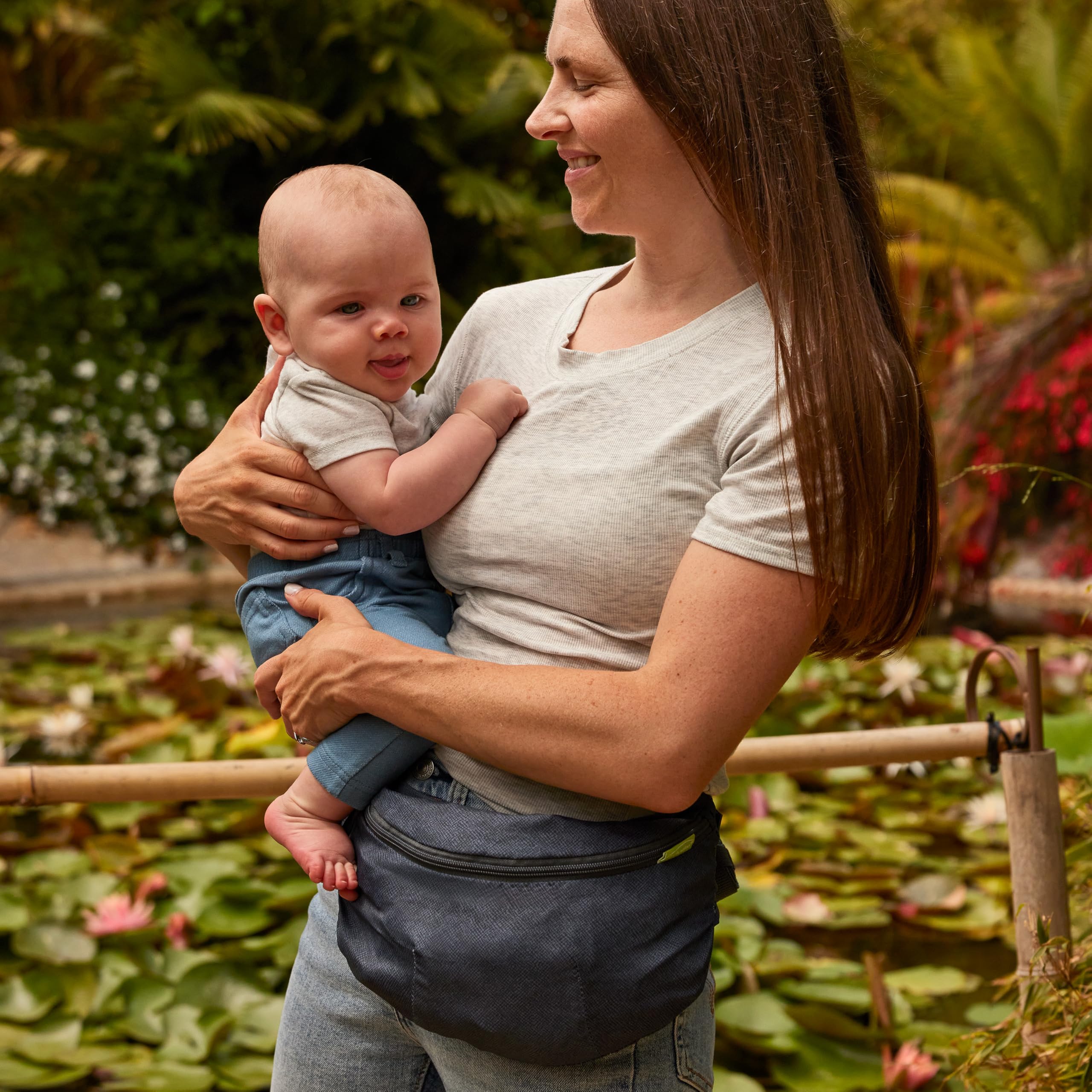 Fold & Go 2-in-1 Baby Carrier, Compact & Lightweight, Adjustable, for Babies 12-40lbs, Gray