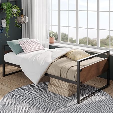 Suzanne Bamboo and Metal Daybed with Trundle