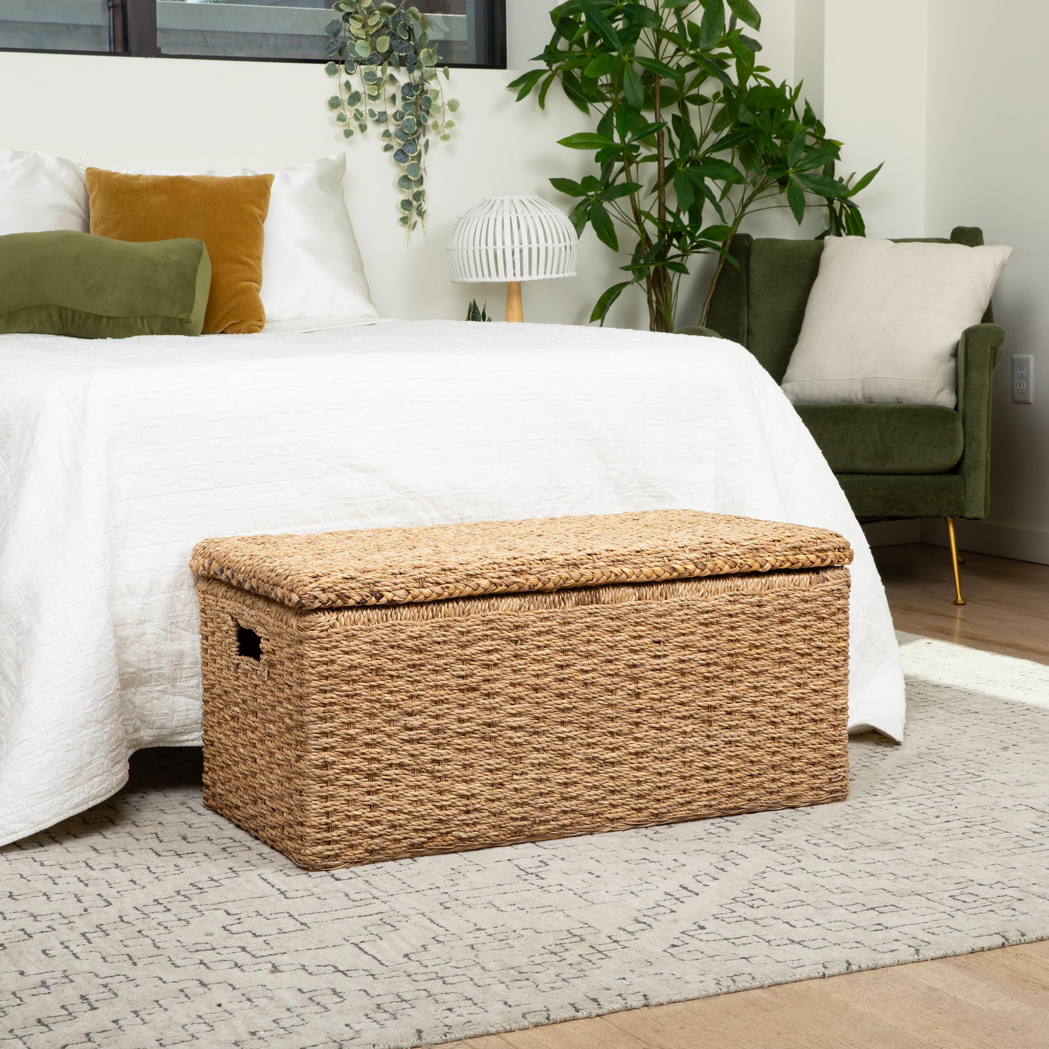 Handwoven Wicker Storage Trunk with Lid and Handles