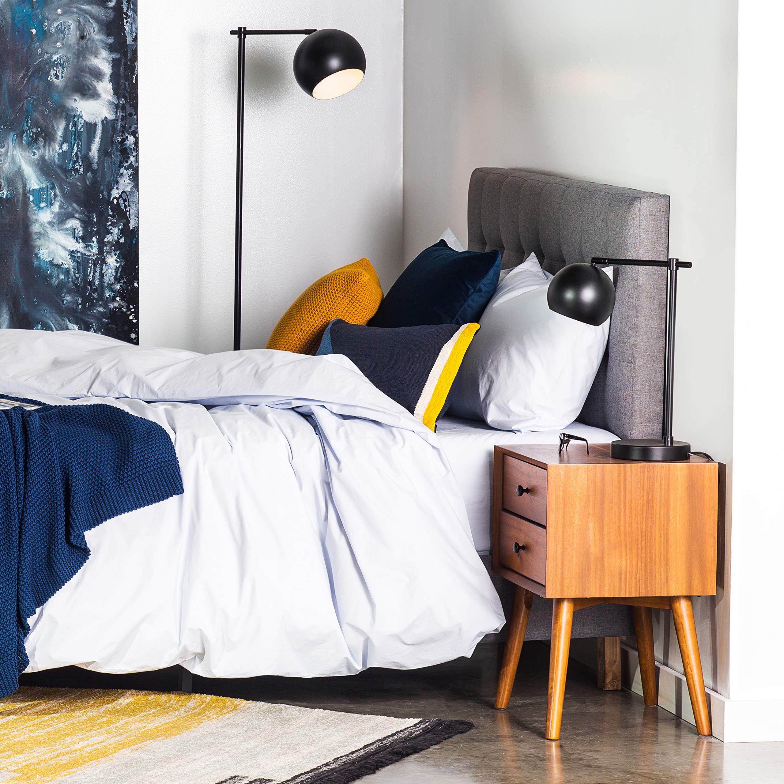 Edgemod Mid-Century Modern Nightstand – Solid Wood Bedside