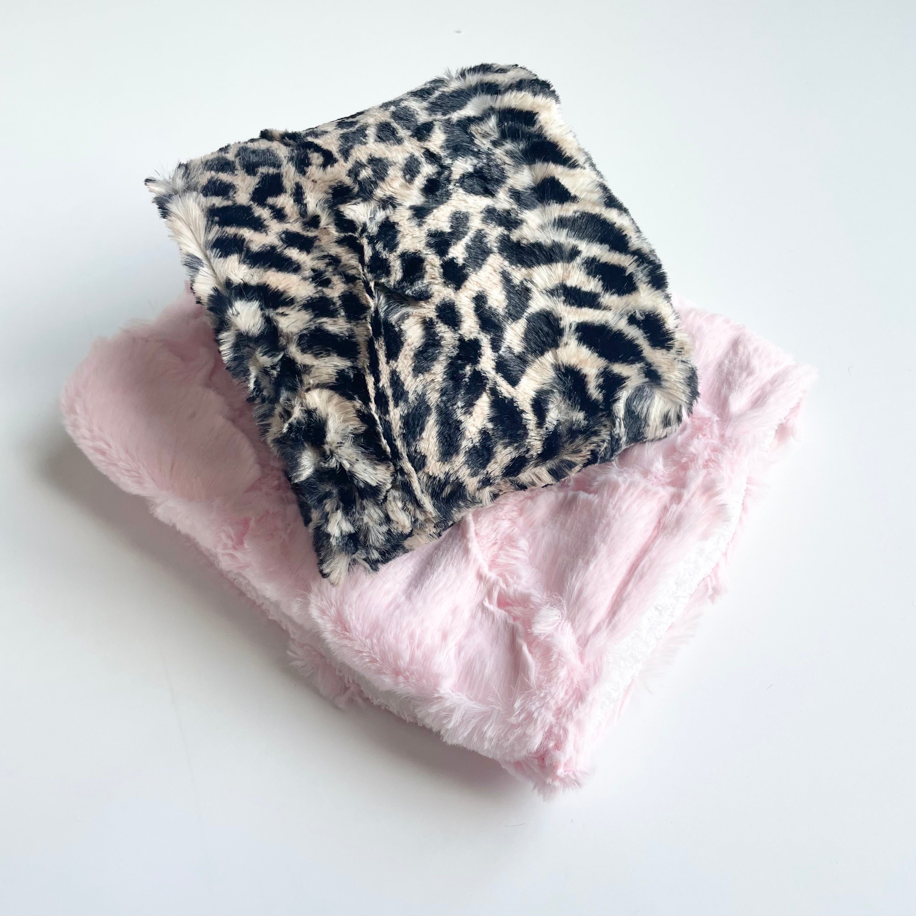 Baby Pink Cheetah| Burp Cloth Set