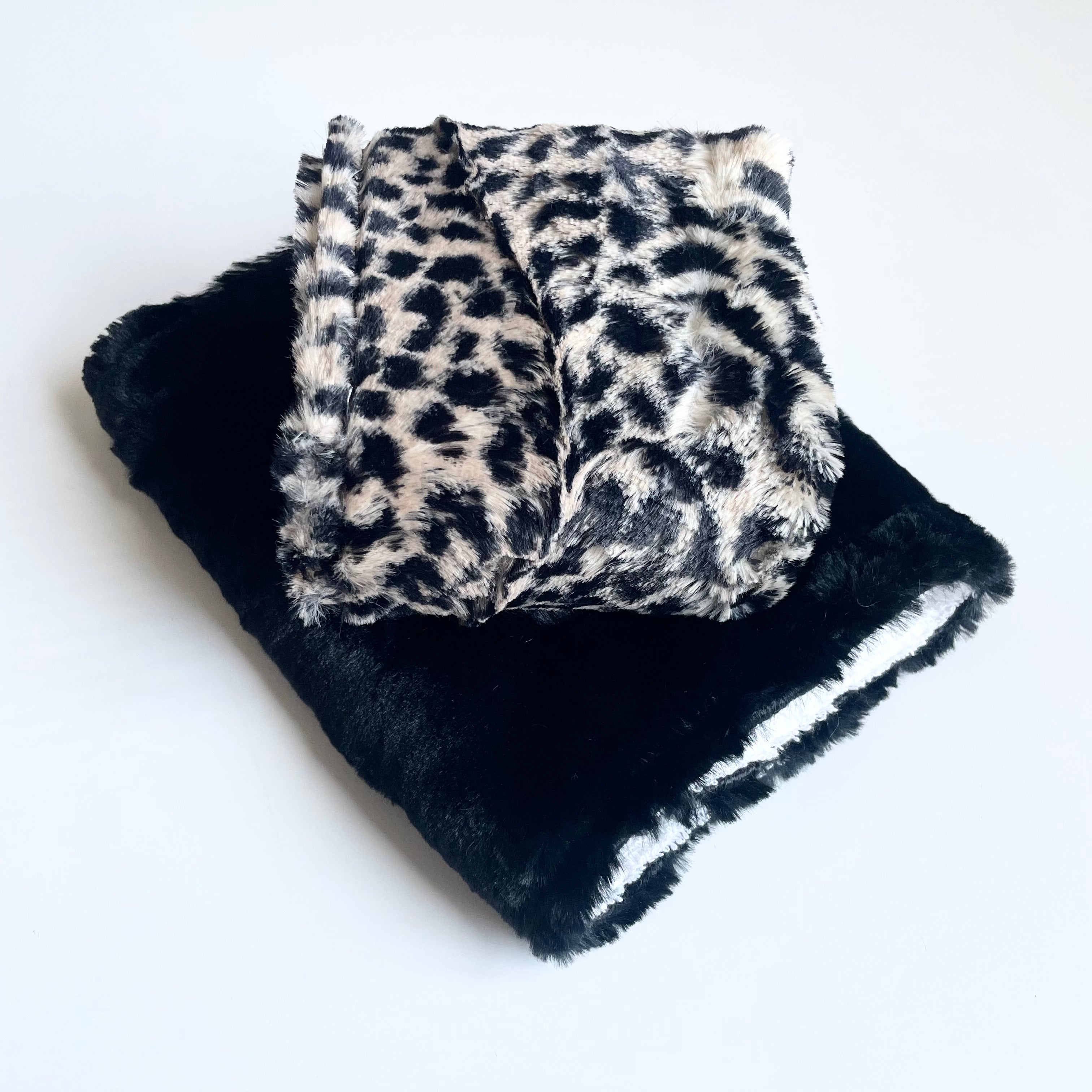 Black Cheetah | Burp Cloth Set