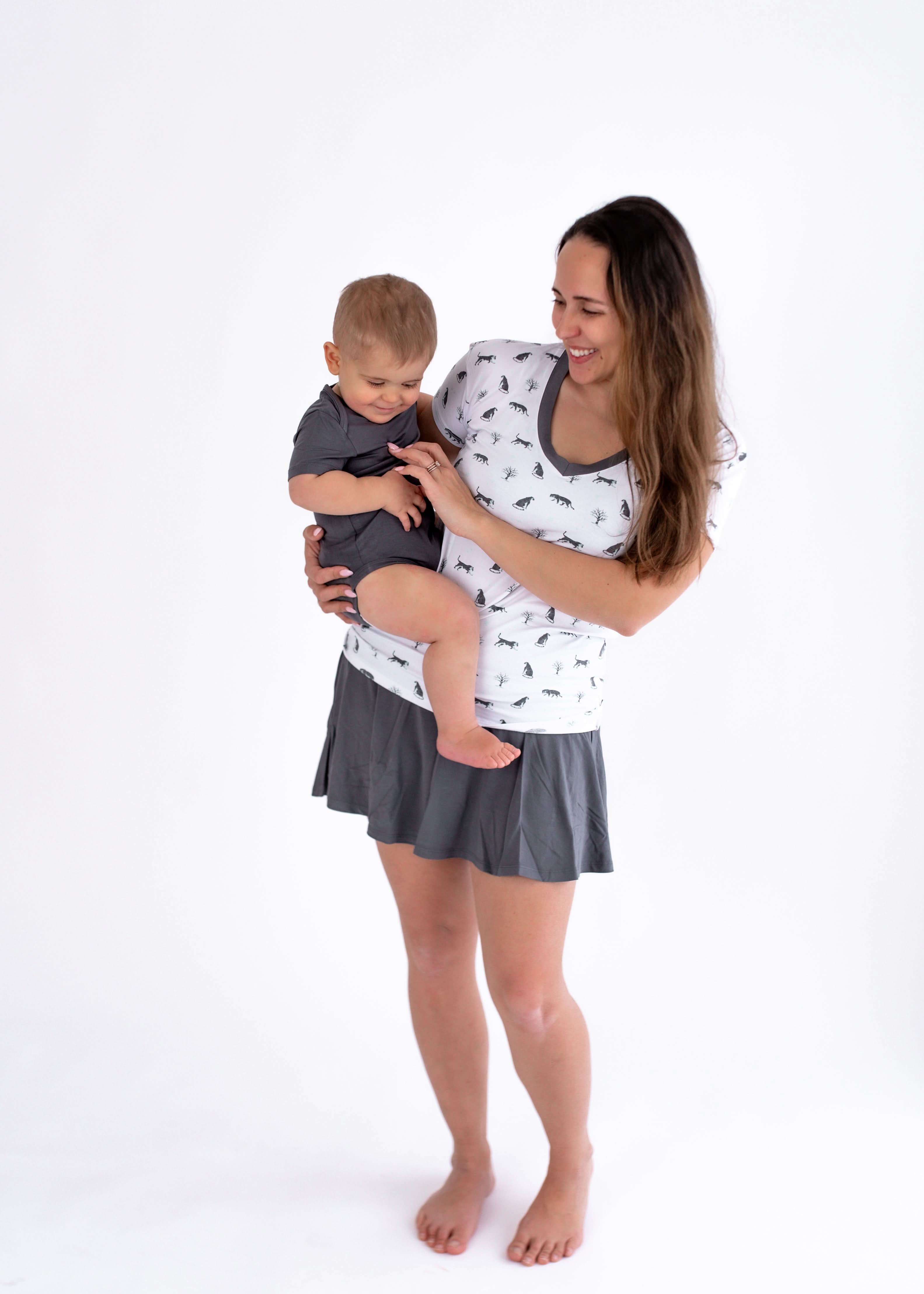 Snow Leopard | Short Sleeve Adult V Neck