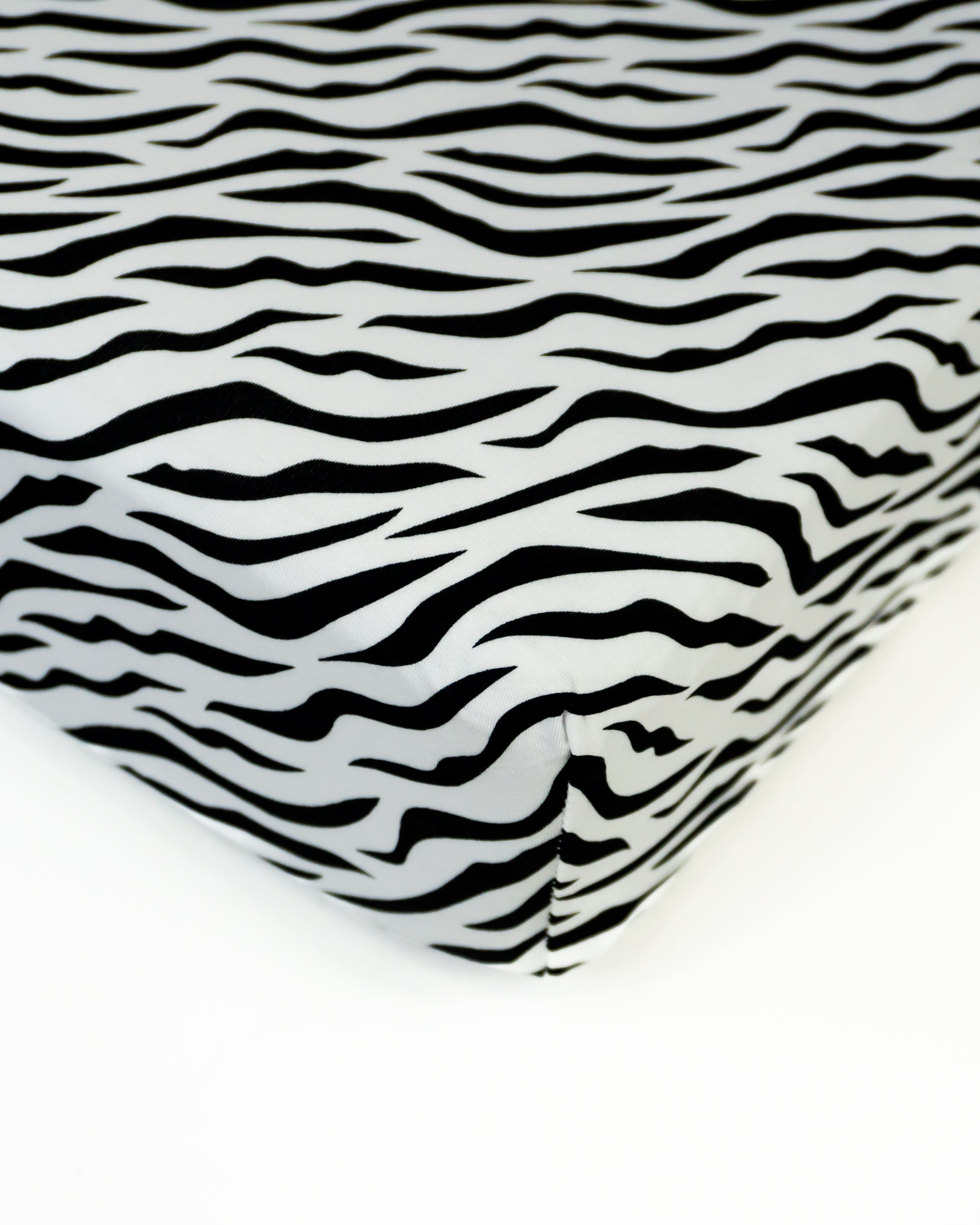 Stripes | Crib Sheet
