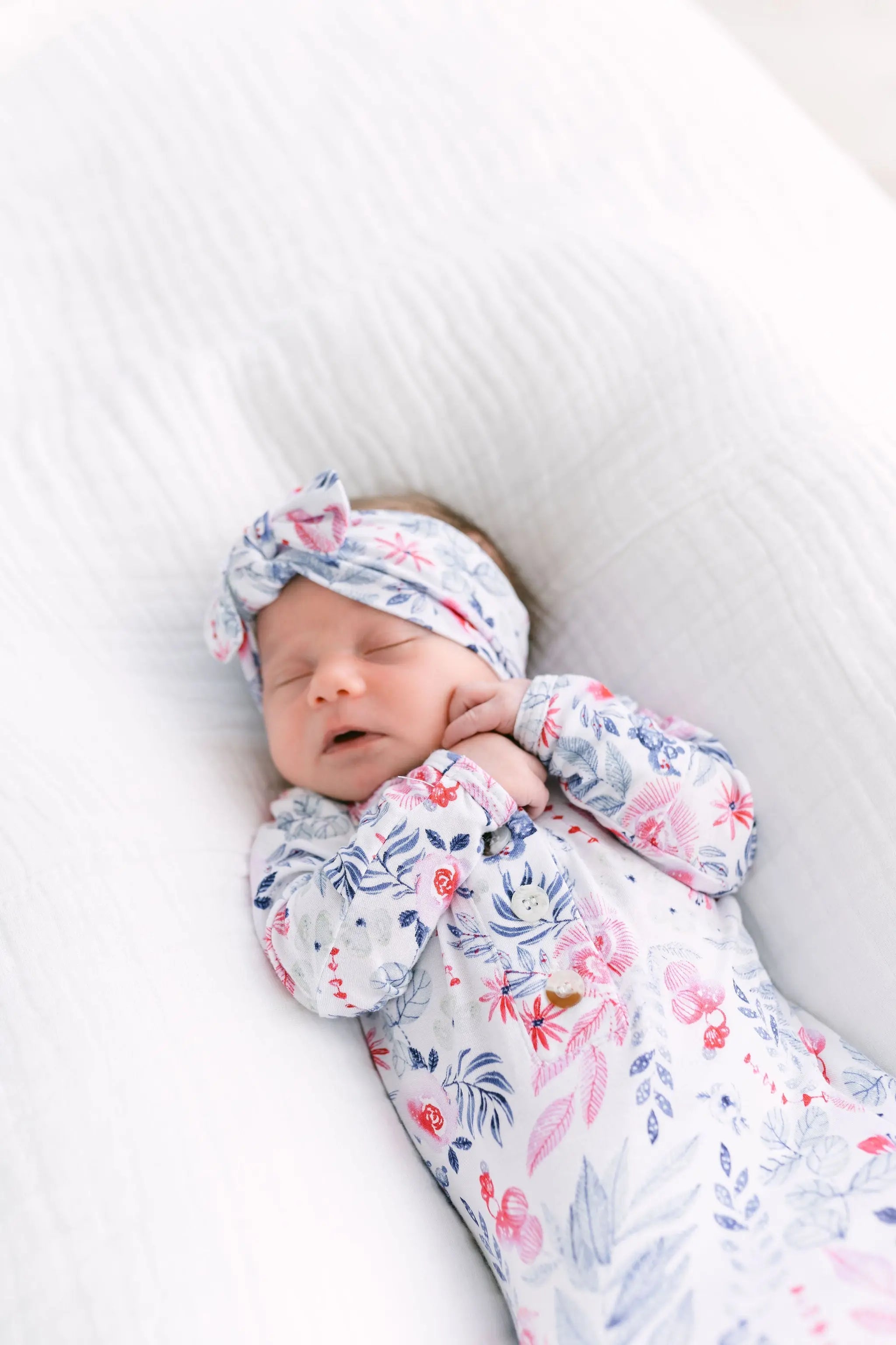 Stroller Society Newborn Gowns and Hat Set with Headband - Bloom