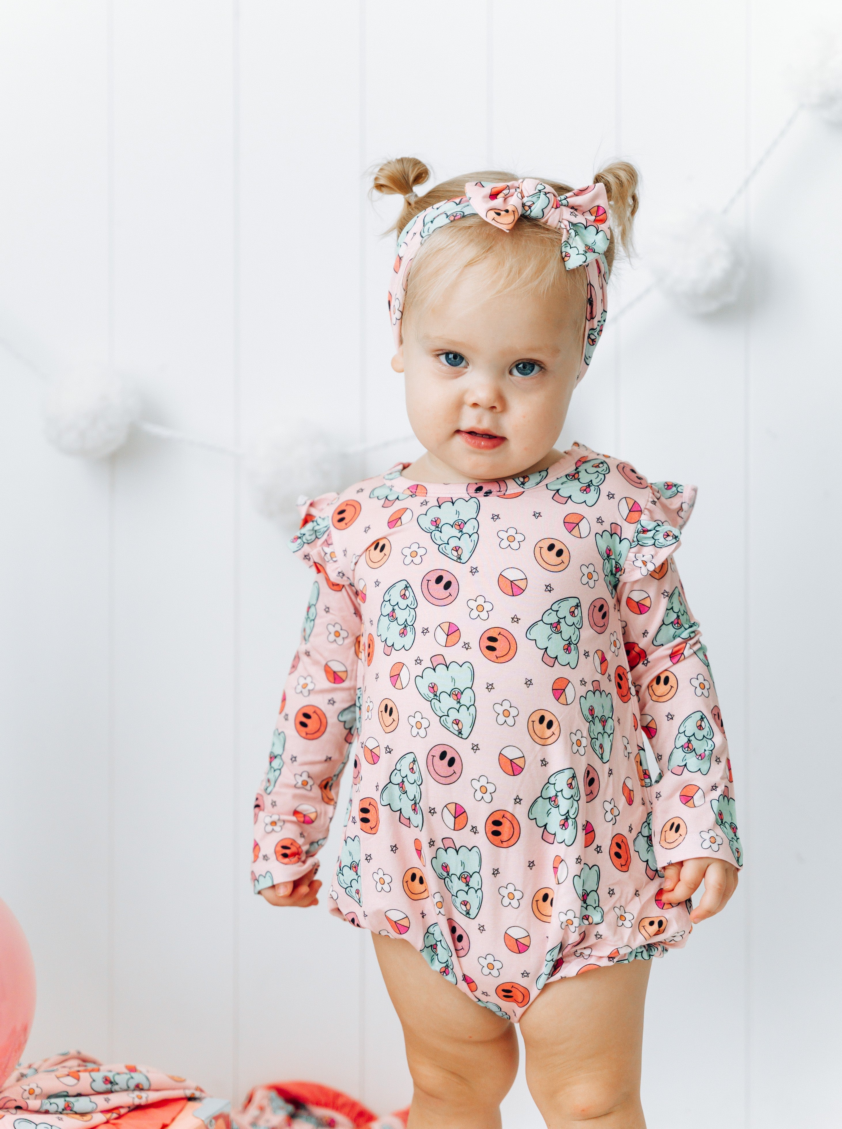 GROOVY & BRIGHT DREAM BOW