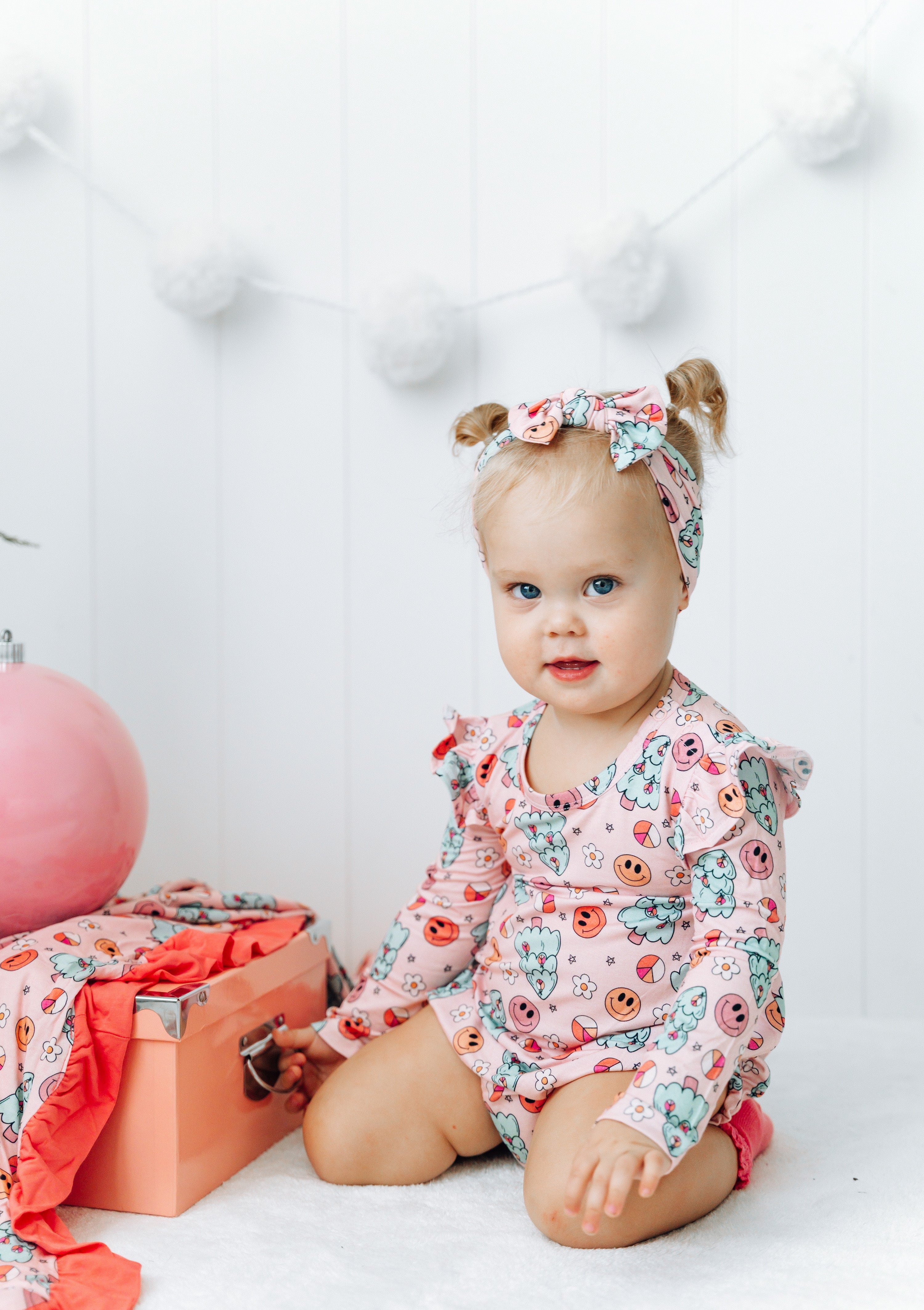 GROOVY & BRIGHT DREAM BOW