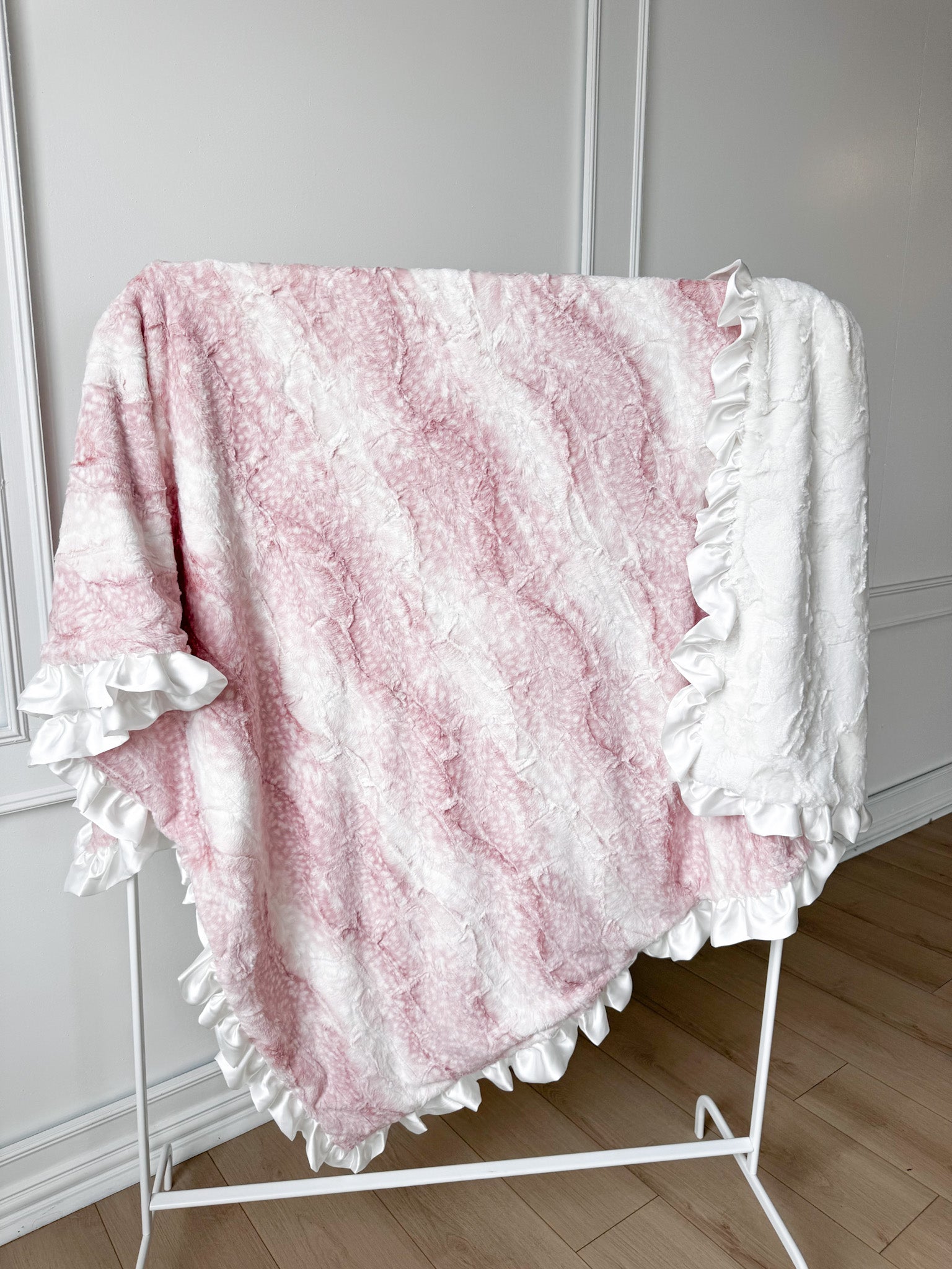 Sweet Pink Fawn | Luxe Cuddle Blanket