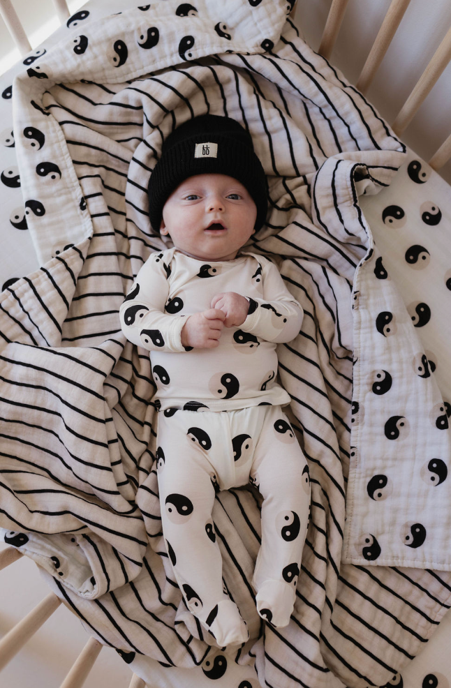 Muslin Quilt | Yin Yang / Stripe