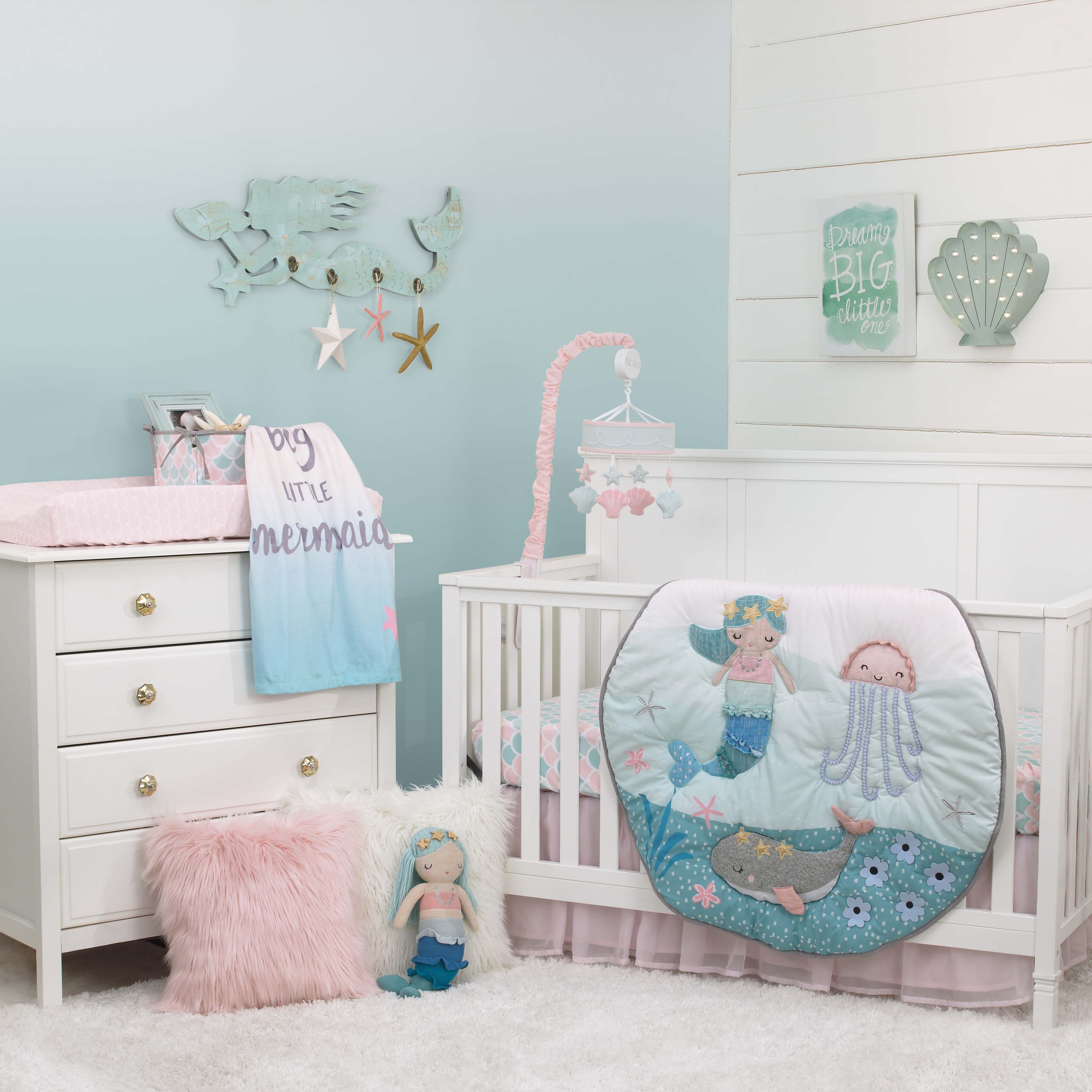 Sugar Reef Mermaid Photo Op 100% Cotton Fitted Crib Sheet, A Little Mermaid Sleeps Here