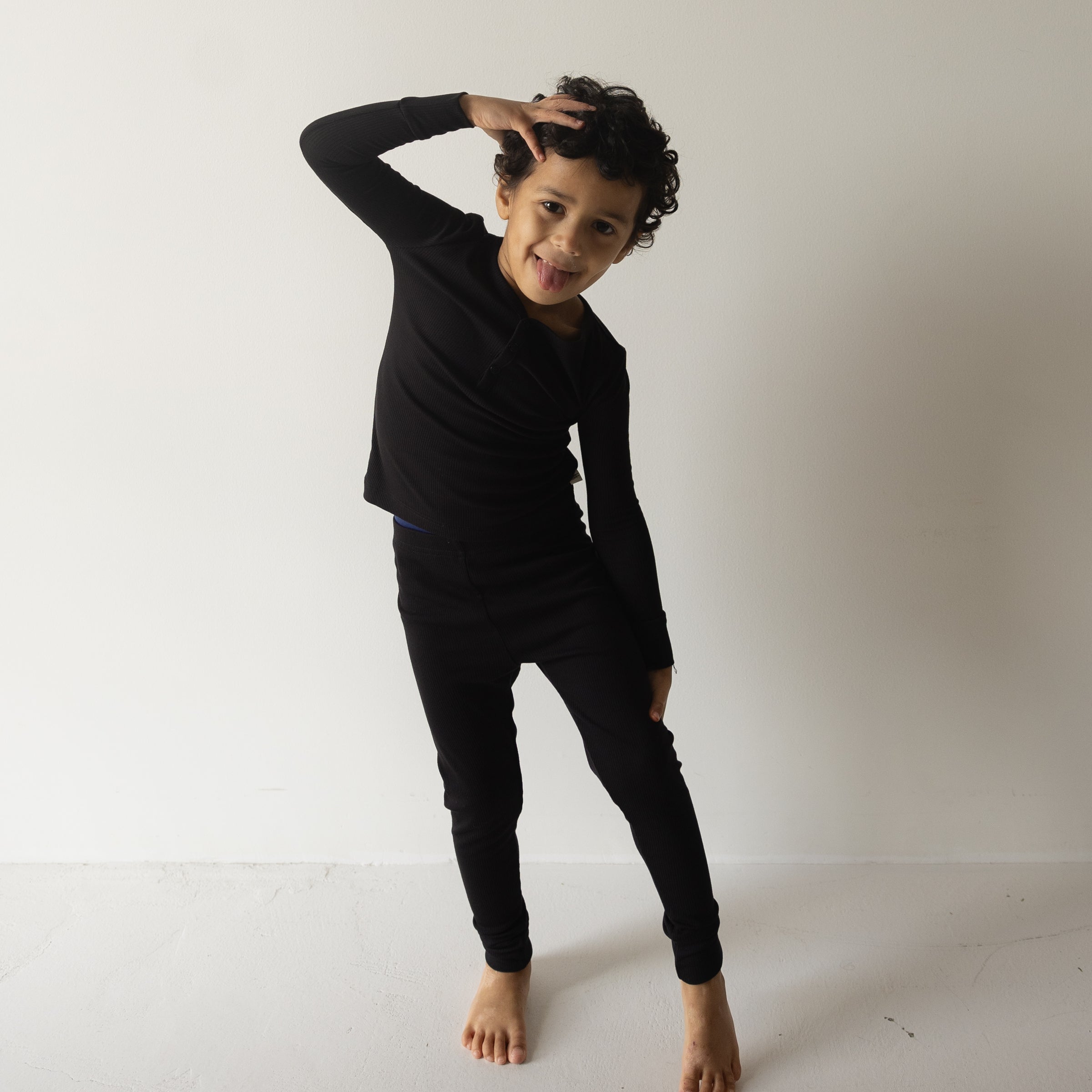 Bamboo Two Piece Pajamas | Ribbed Black