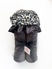 Black Cheetah | Hooded Bath Towel