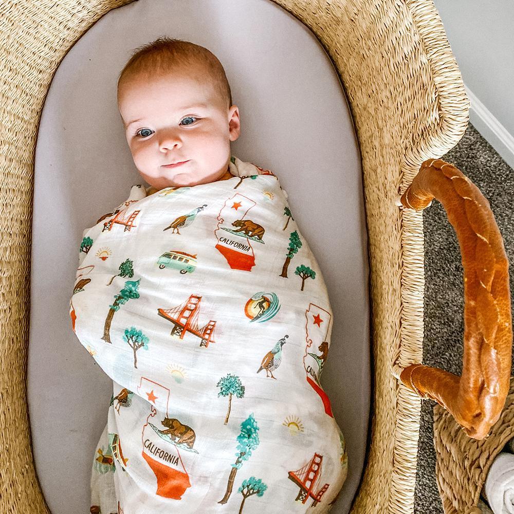 California Baby Gift Set: Muslin Swaddle & Bib | Organic Cotton