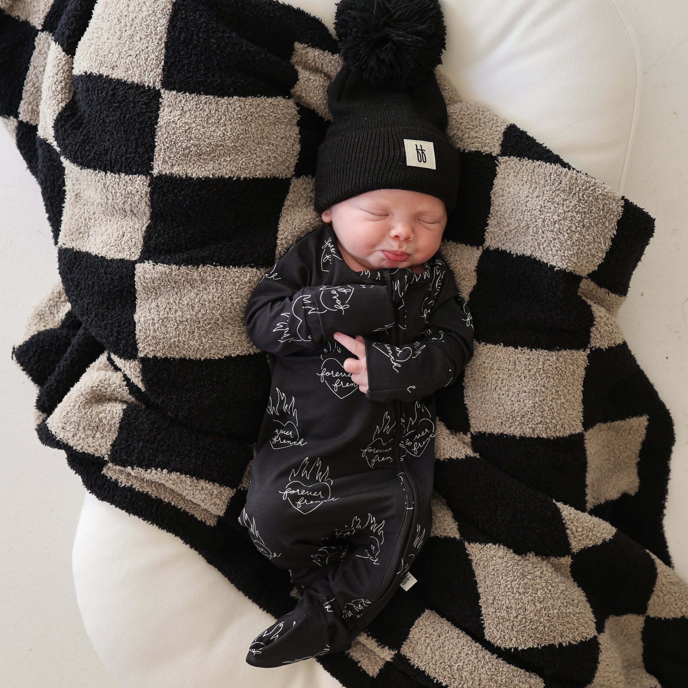 ff Knit Pom Top Beanie | Black