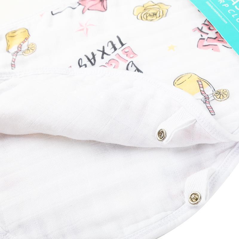 Texas Girl Gift Set: Muslin Swaddle & Bib | Organic Cotton