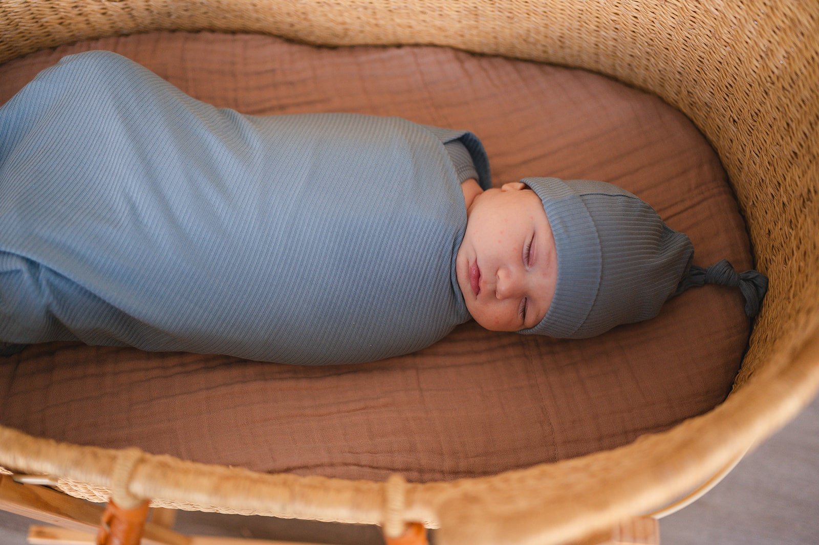 Arona Blue Ribbed Baby Knot Hat
