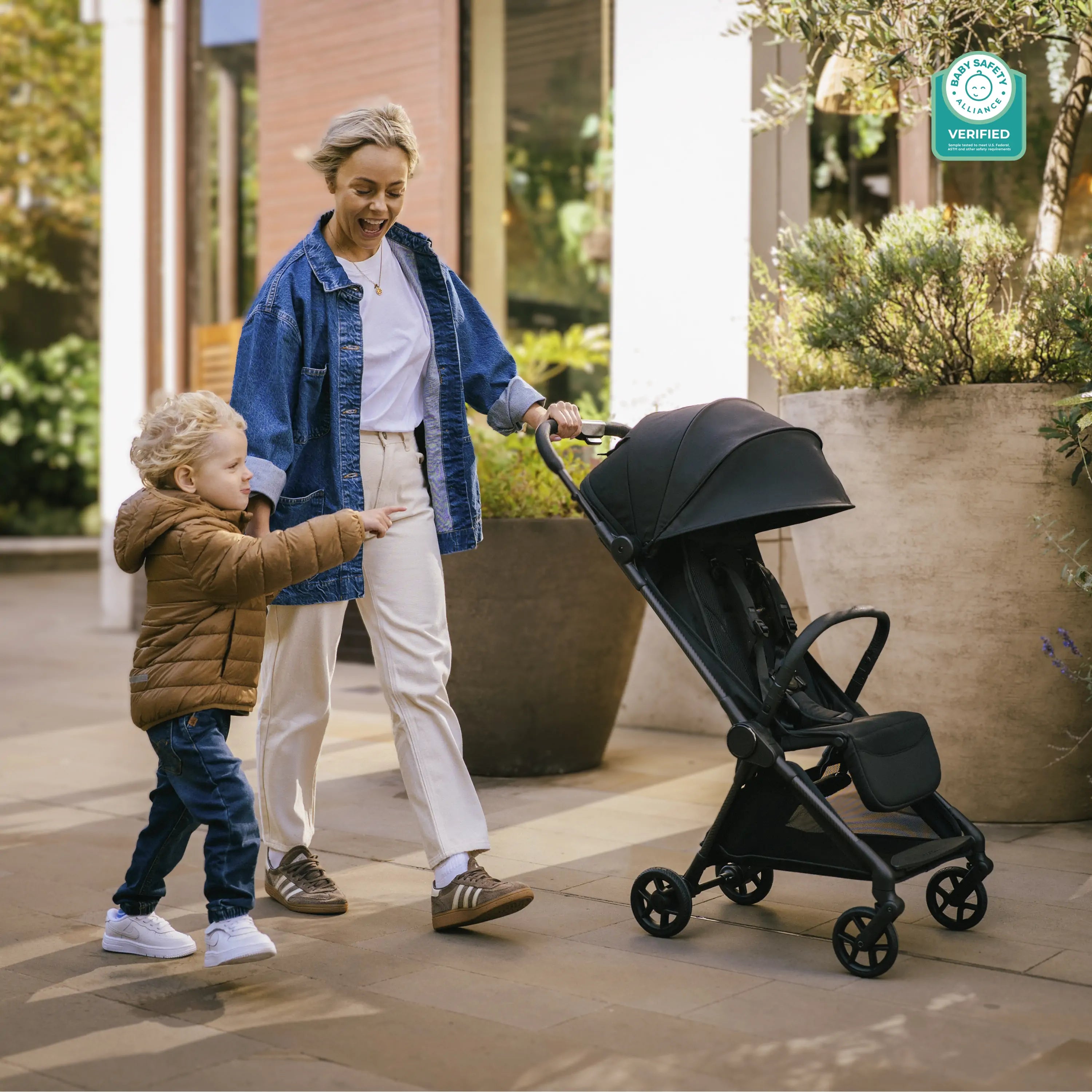 Mompush Nexis