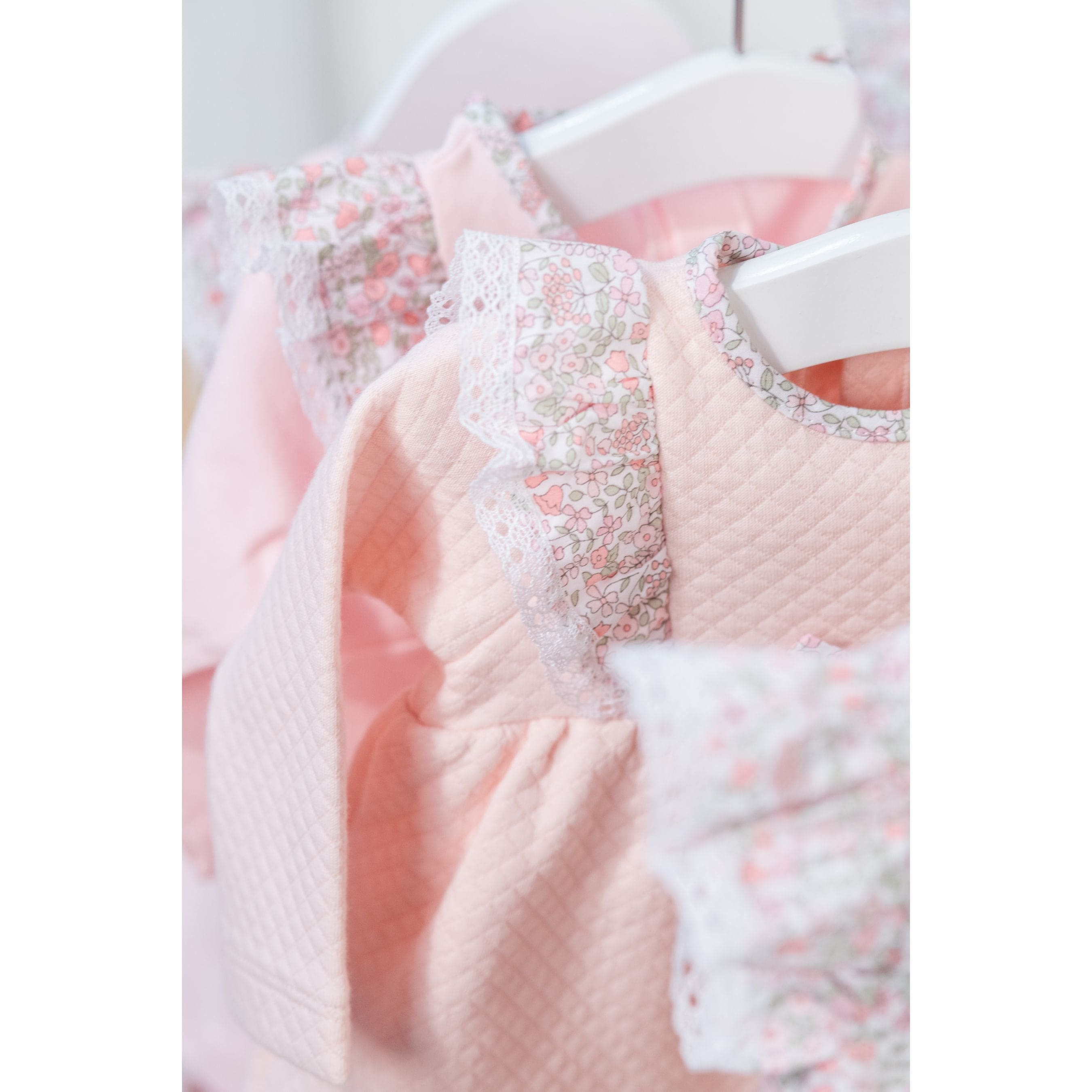 PETITE FLEUR | Girls Pink Cotton Floral Shorts Set