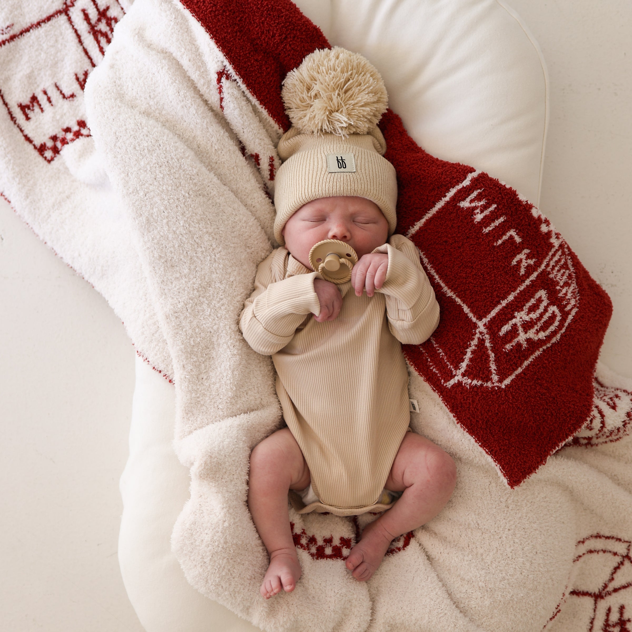 ff Pom Top Knit Beanie | Oatmeal