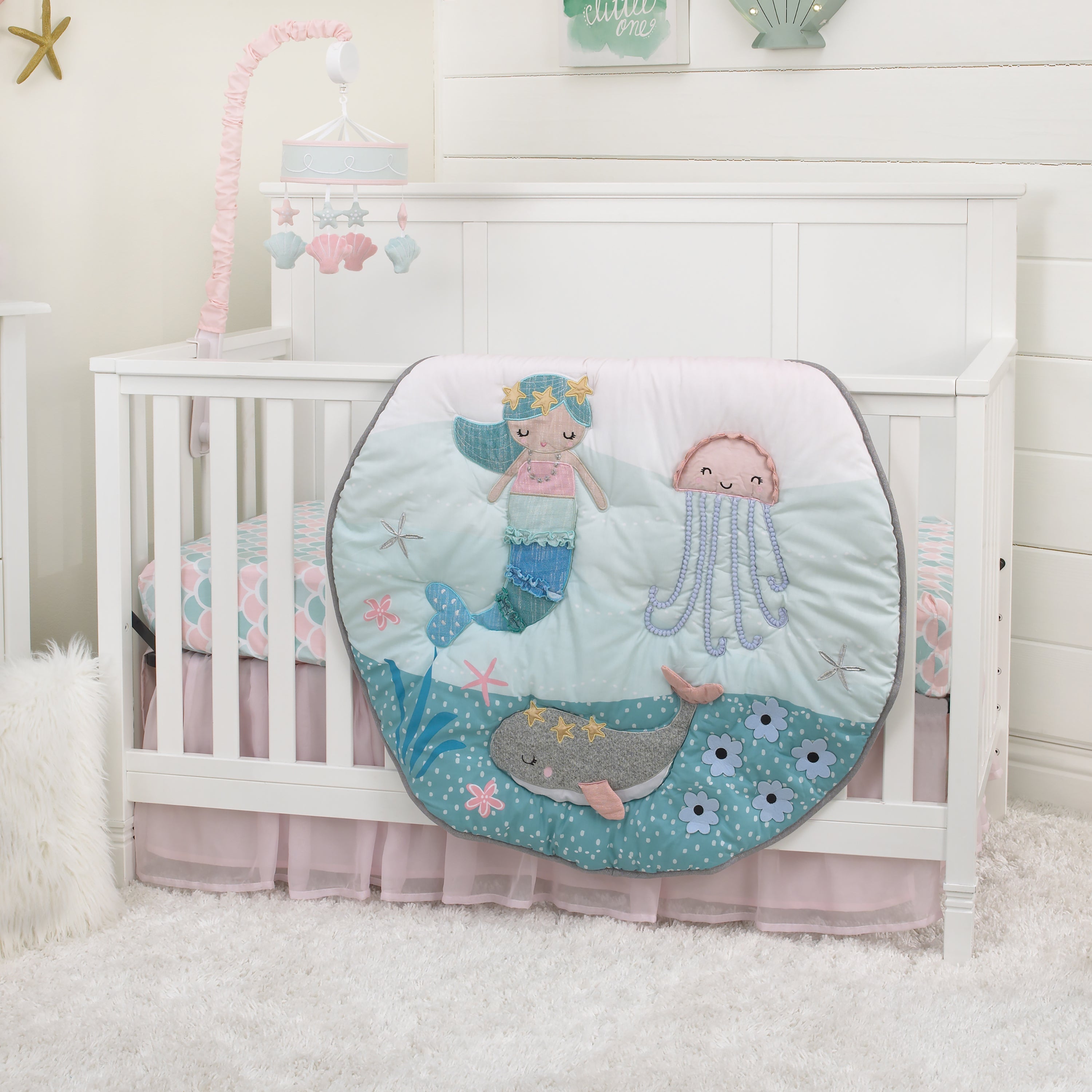Sugar Reef Mermaid 4 Piece Nursery Crib Bedding Set - Appliqued Round Play Quilt, 100% Cotton Fitted Crib Sheet, Shirred Crib Skirt with 16" Drop, Nursery Organizer