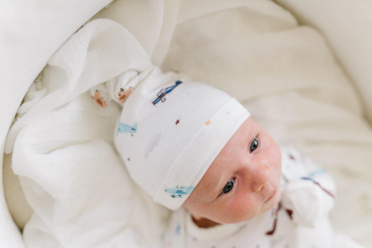 Newborn Knot Hat - Vintage Airplane