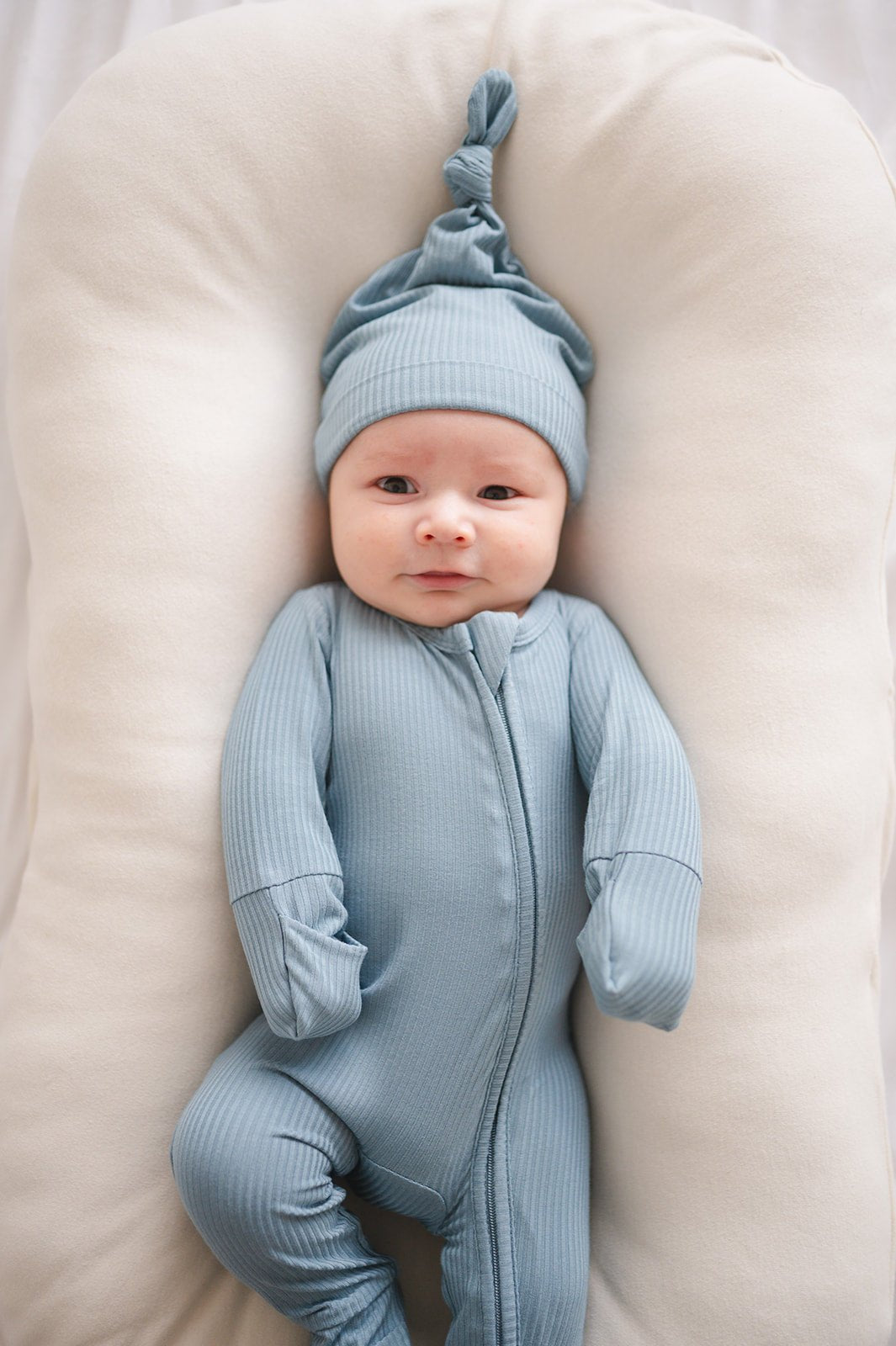 Arona Blue Ribbed Baby Pajamas | Zipper Romper