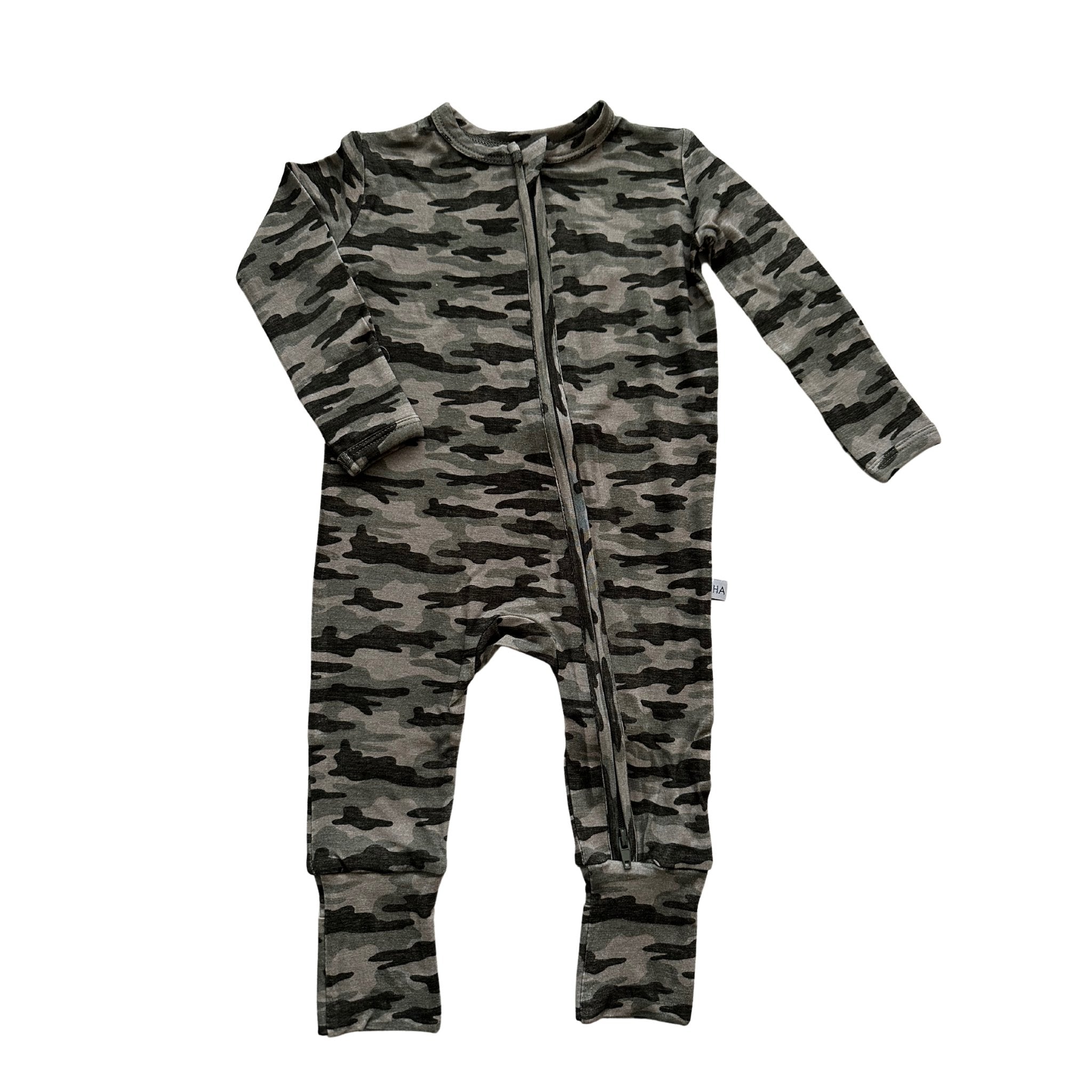 Camo Baby Pajamas |Zipper Romper